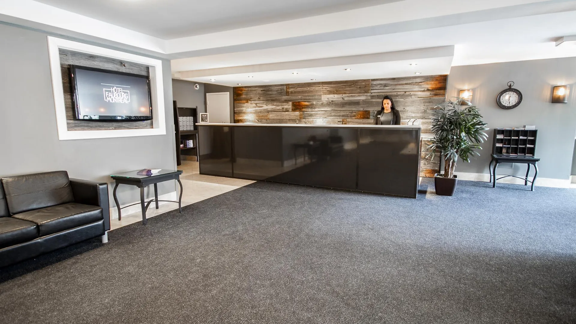 Hotel Faubourg Montreal Centre-Ville Downtown